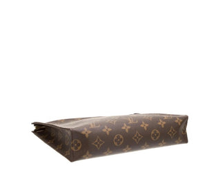 Louis Vuitton Toiletry Case NM